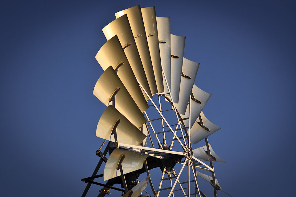 Vetter Windmill Closeup
