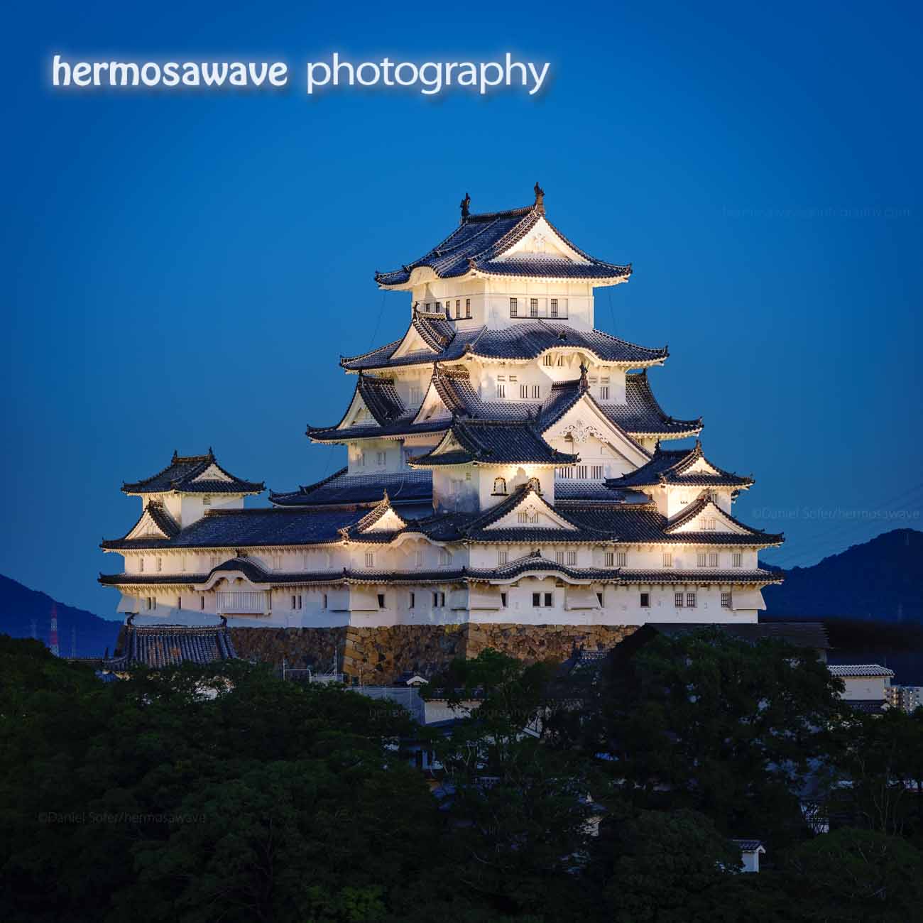 Shachi-gawara at Himeji Castle (姫路城) in Himeji, Japan