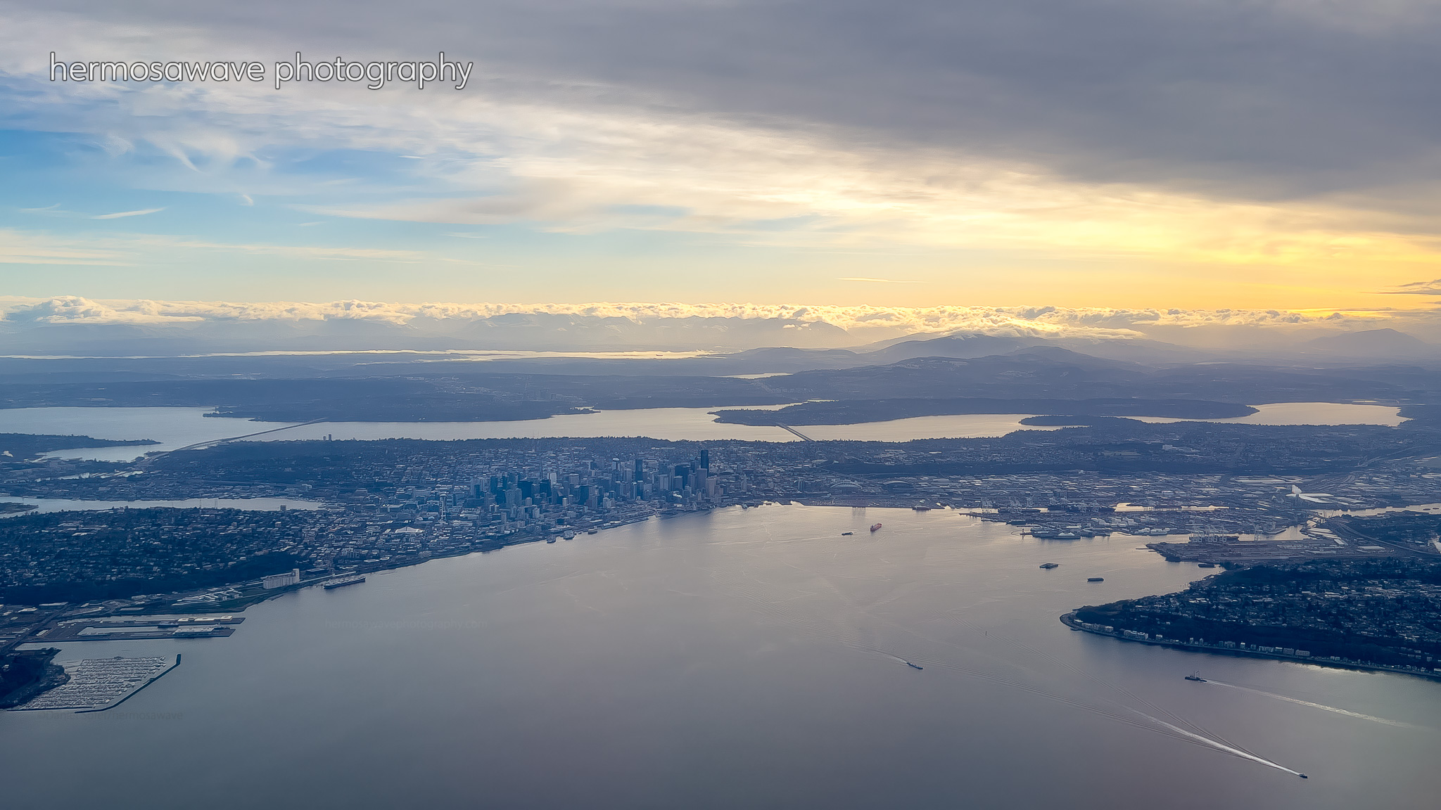Picture of the Day: Above Seattle