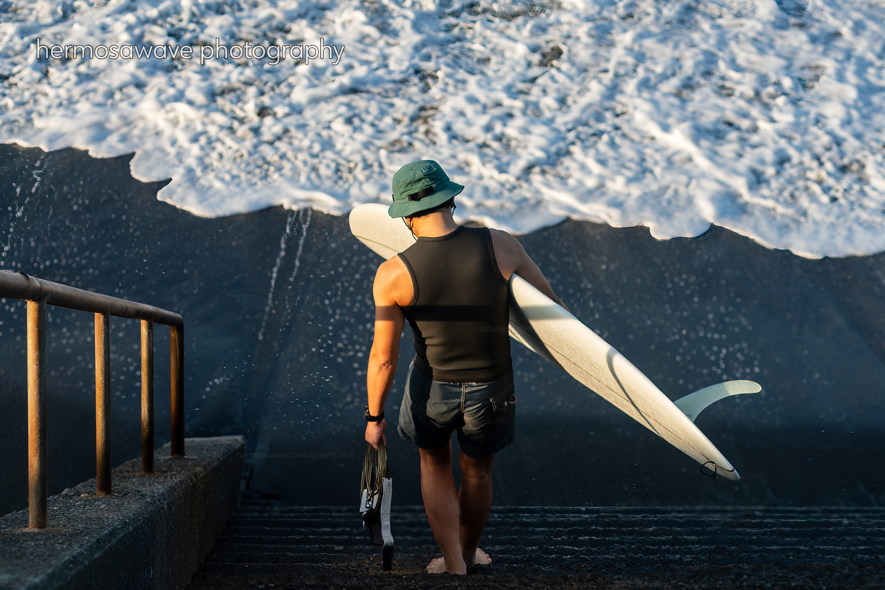 Surfin’ Shichirigahama・サーフィン七里ヶ浜