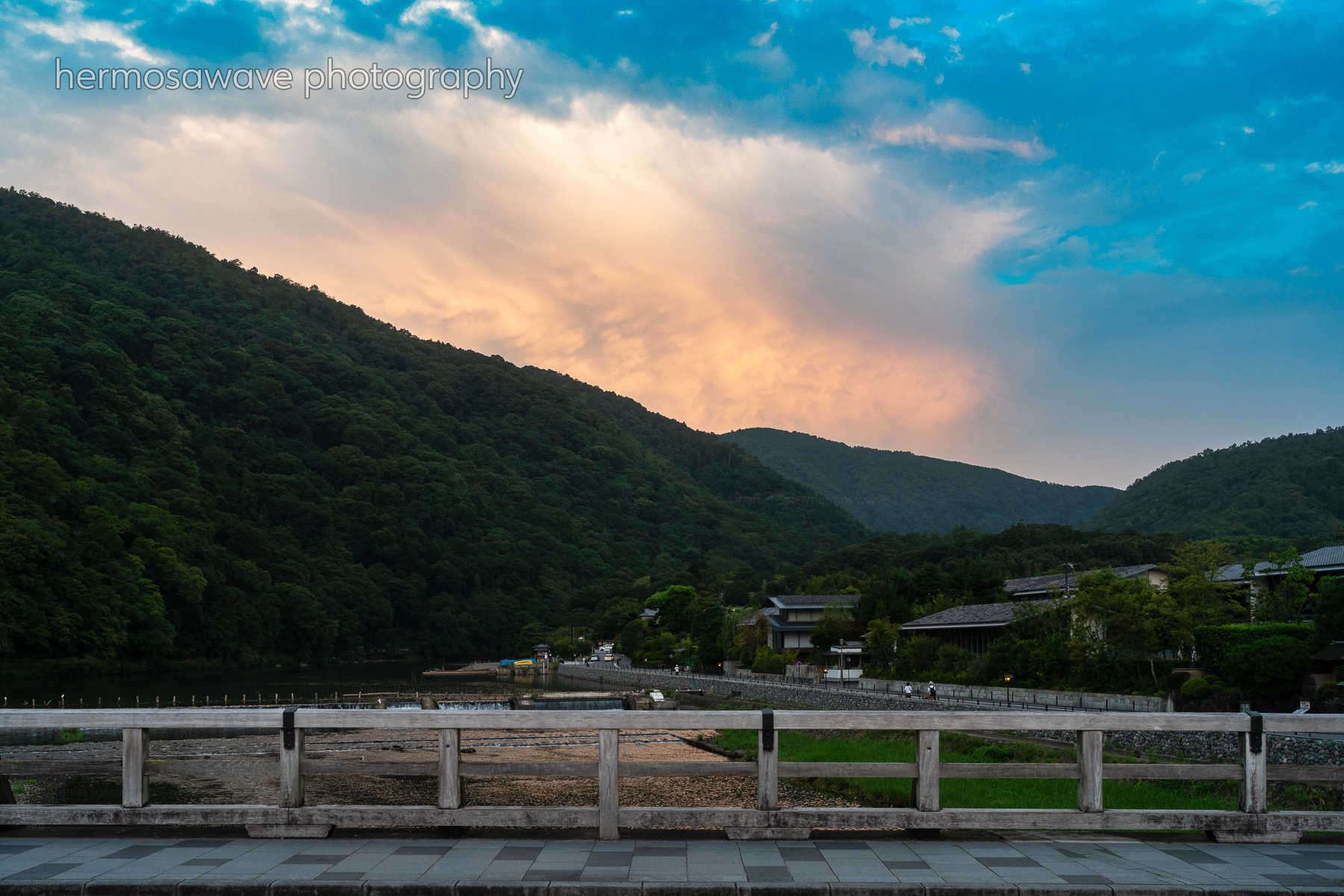 Morning on the River・川の朝