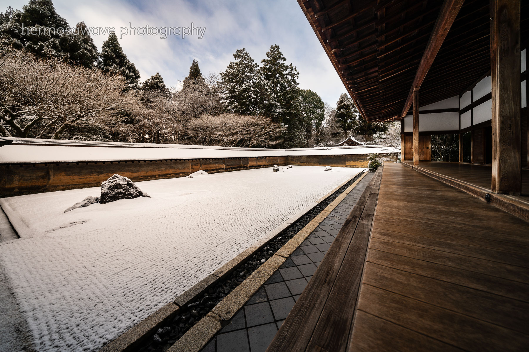 Ryoanji Snow Garden・龍安寺の雪庭