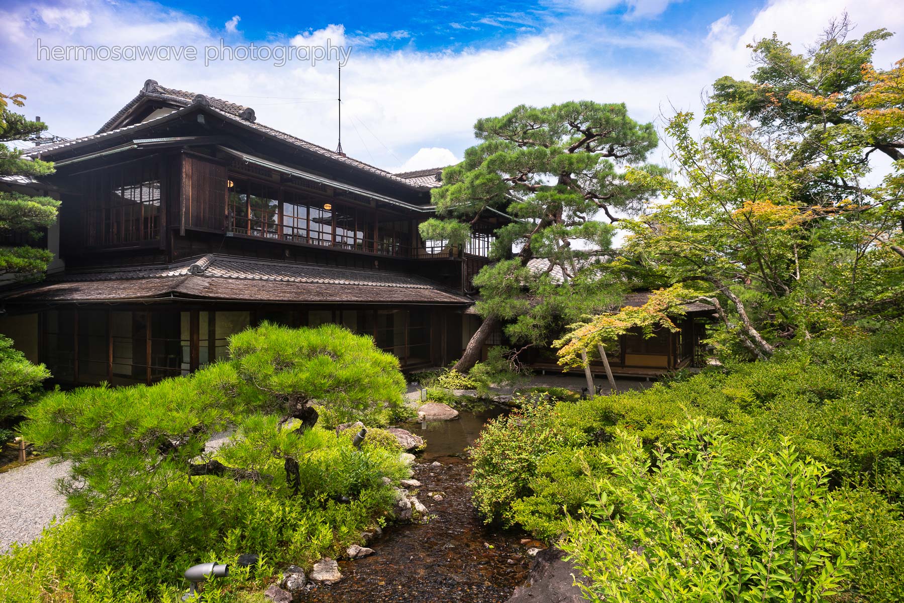 Tairyu Sanso・對龍山荘庭園