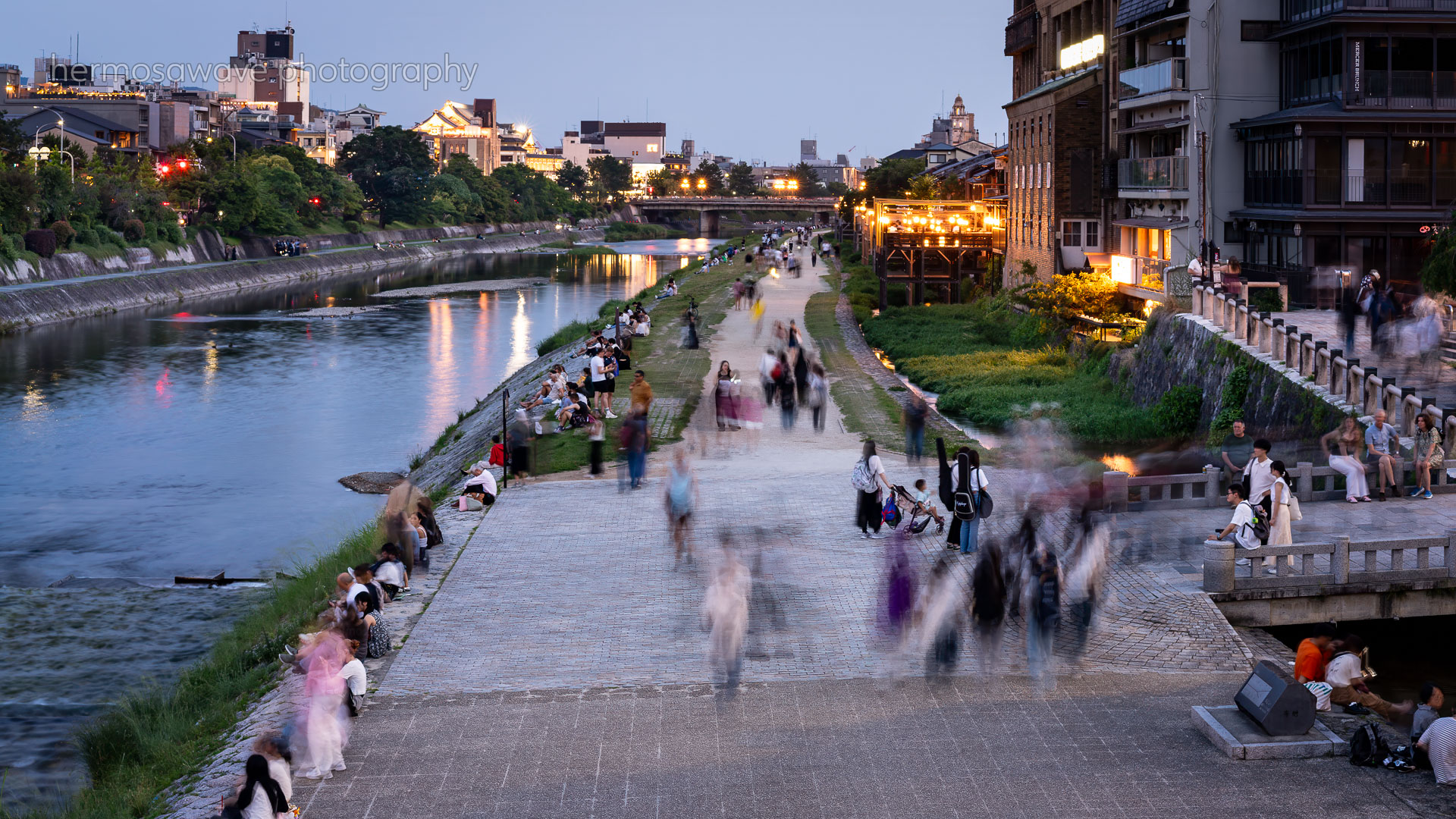 Summer Evening・夏の夜