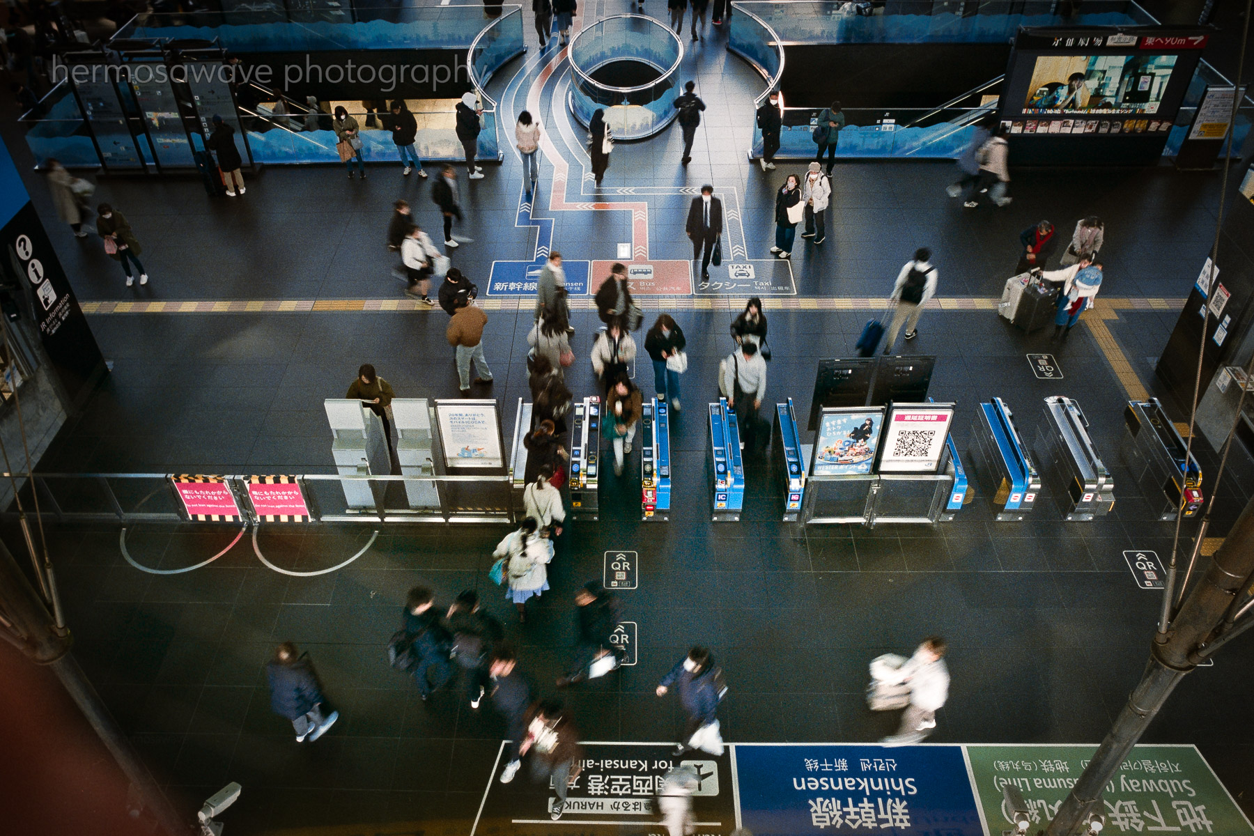 Ticket Gates・改札口