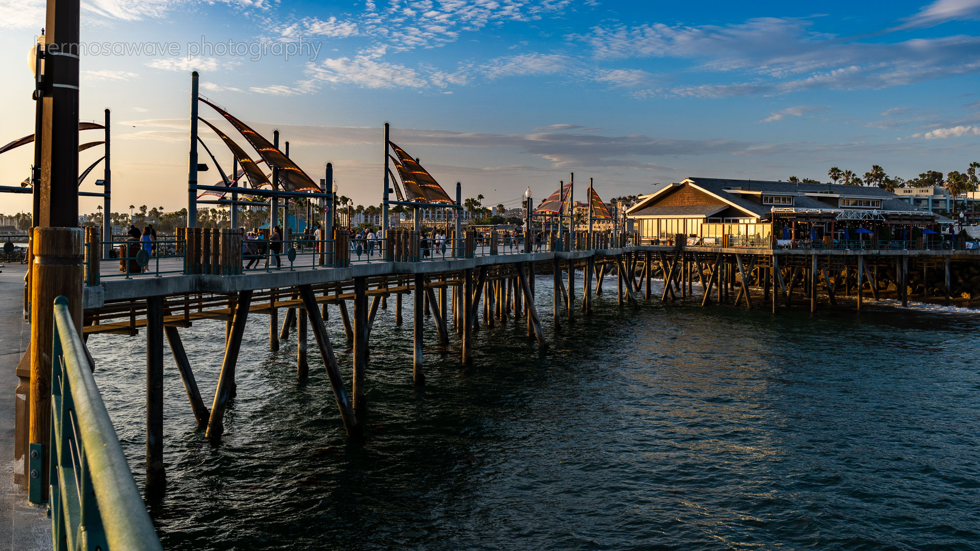 Horseshoe Pier