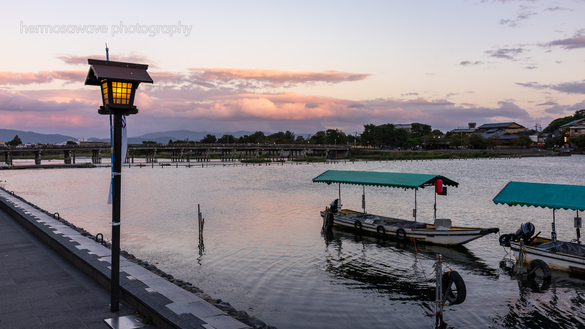 Arashiyama Dusk・夕暮れの嵐山