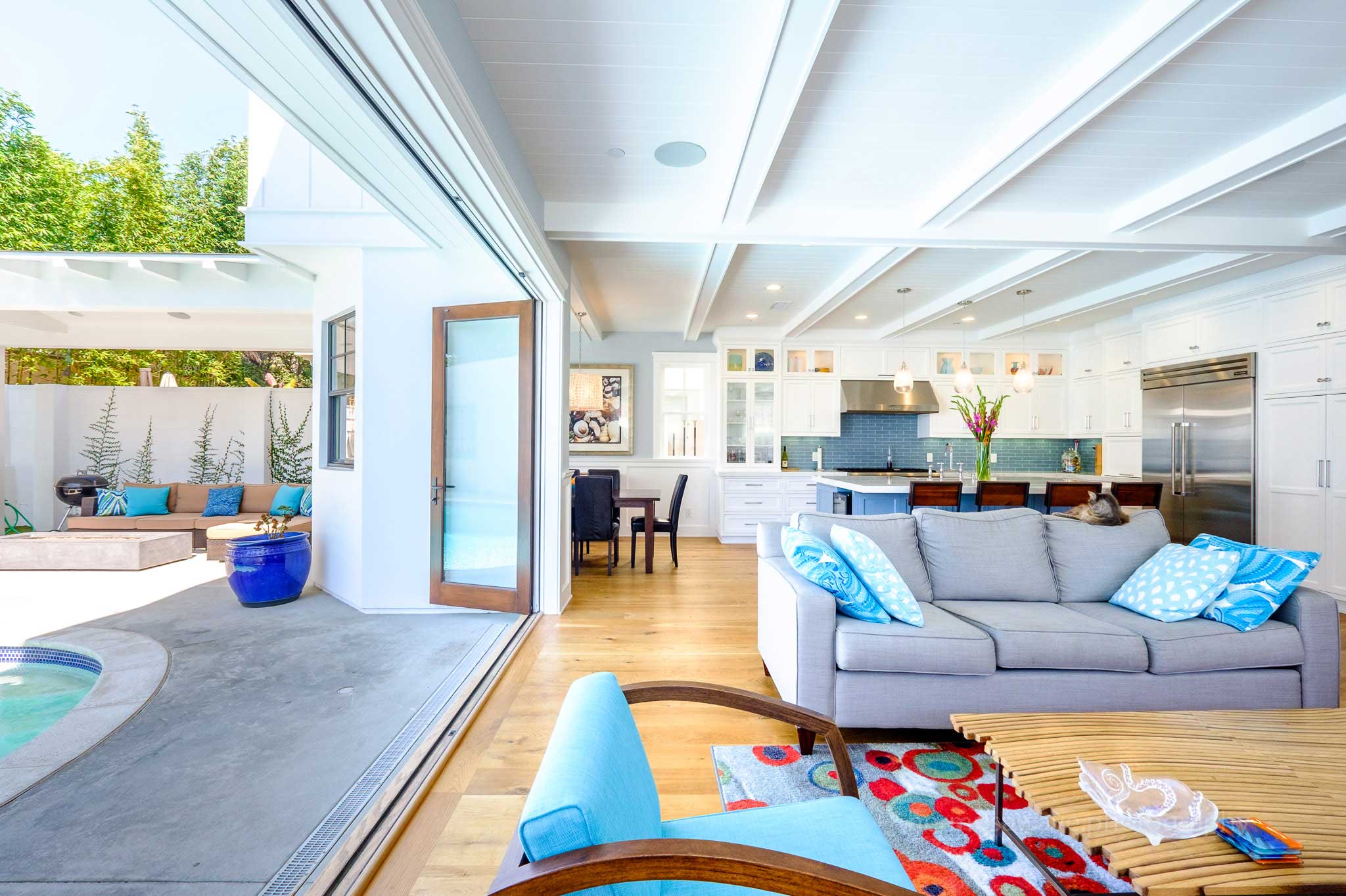 Living Room Becomes Part of the Backyard, Manhattan Beach, California
